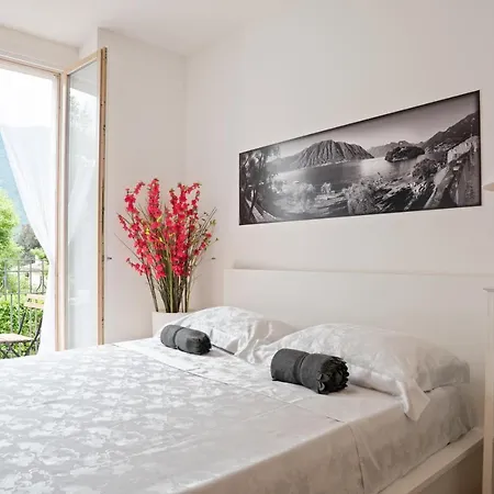 Appartamento With Balcony And Private Parking Ossuccio